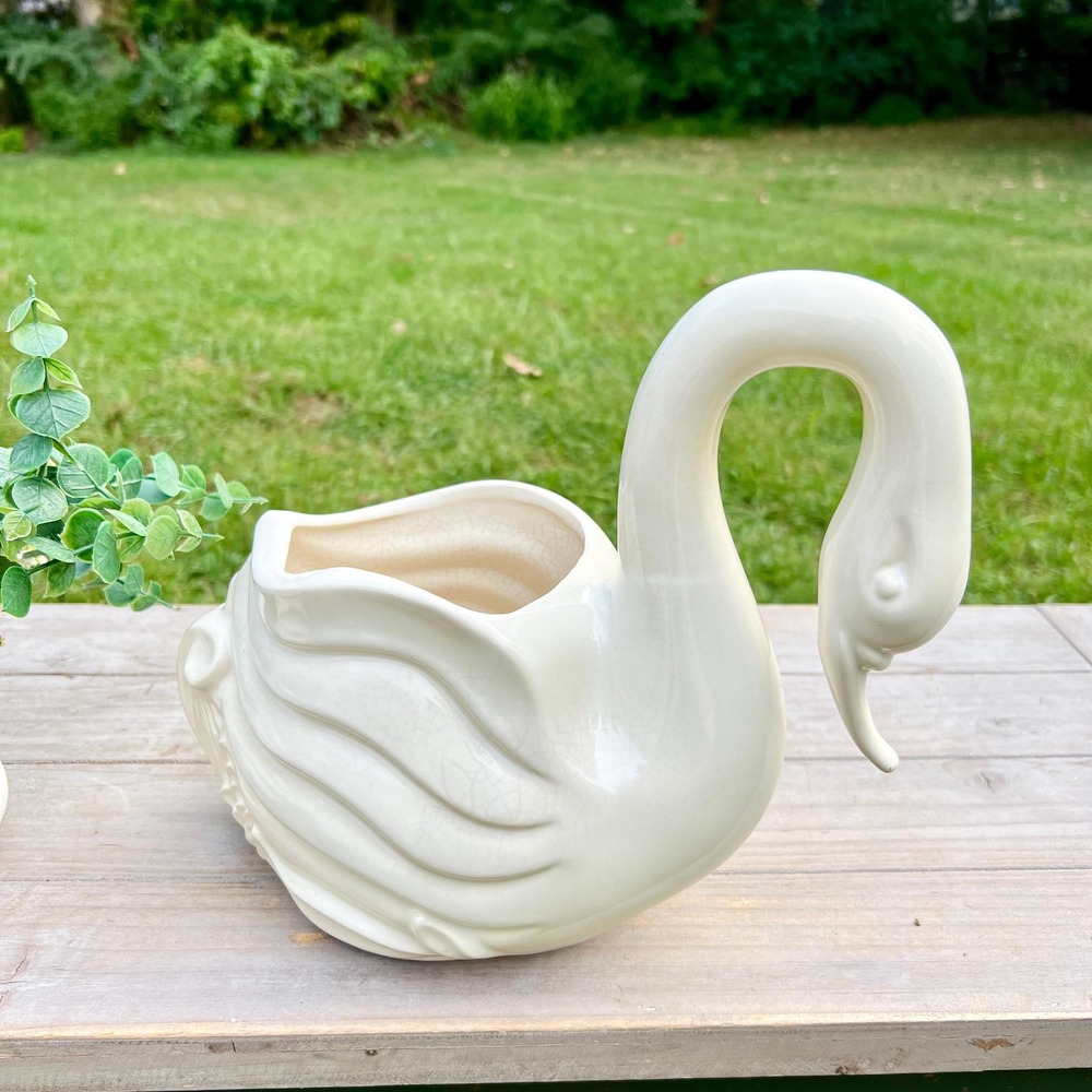 Old Vintage Ceramic White Swan Planter Vase | Made in USA - Picture 3 of 16